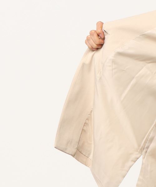 KOBE LETTUCE（コウベレタス）の「ウエストベルト付きサイドスリットベルテッドジャケット（ノーカラージャケット・レディース・ネイビー/ミント/ベージュ系その他・FREE）」の15枚目の写真