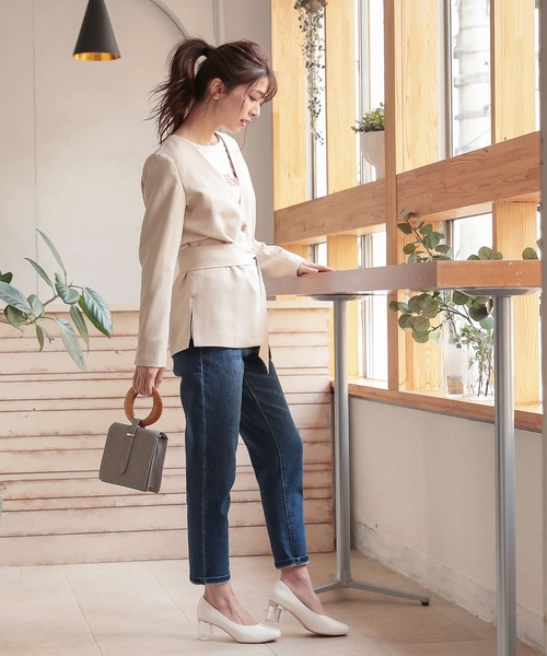 KOBE LETTUCE（コウベレタス）の「ウエストベルト付きサイドスリットベルテッドジャケット（ノーカラージャケット・レディース・ネイビー/ミント/ベージュ系その他・FREE）」の16枚目の写真