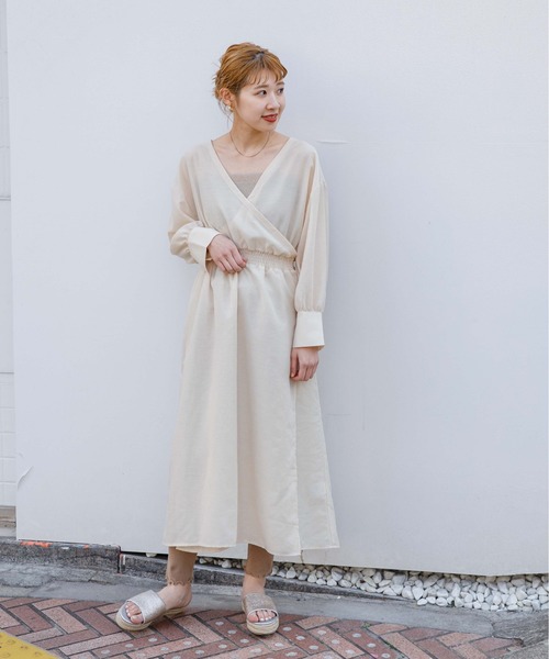 flower(フラワー)の「シアーカシュクールワンピース(ワンピース・レディース・ベージュ/ピンク・FREE)」の3枚目の写真