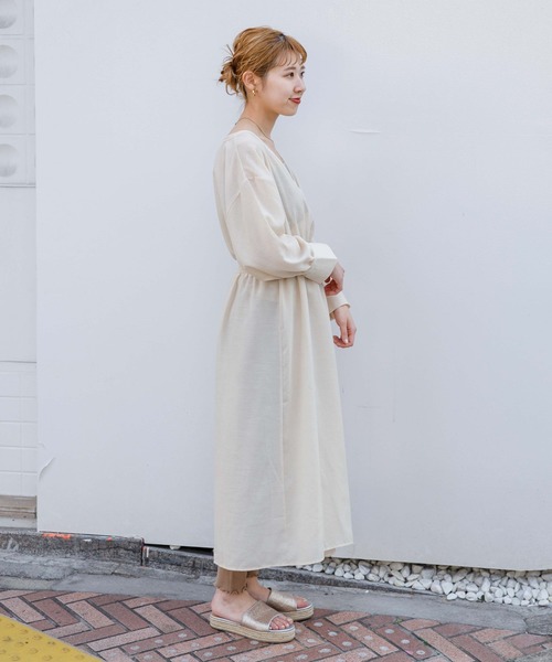 flower(フラワー)の「シアーカシュクールワンピース(ワンピース・レディース・ベージュ/ピンク・FREE)」の4枚目の写真