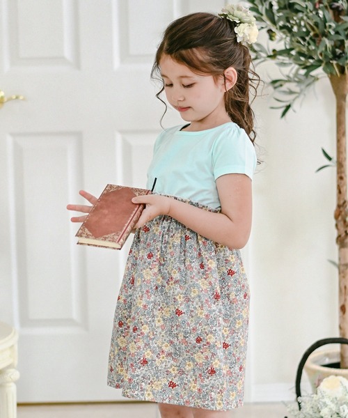 Catherine Cottage（キャサリンコテージ）の「半袖リボンドッキングワンピース（ワンピース・キッズ・ライラック/ミント/ブルー系その他/パープル系その他/ブルー/ネイビー/レッド/ブラック/ベージュ/ピンク/ライトグリーン/グレイッシュブルー/アクア/ベビーピンク/スモークピンク/ライム/イエロー/ライラック系・140/120/150/110/130/90/100）」の11枚目の写真