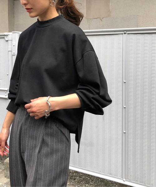 &g'aime（アンジェム）の「【&g'aime】ボリュームスリーブトップス（スウェット・レディース・ホワイト/ブラック/ダークブラウン・FREE）」の21枚目の写真