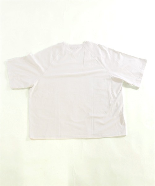BUCCA 44(ブッカフォーティーフォー)の「【BUCCA 44】オーバーシルエットロゴカットソー(Tシャツ/カットソー・メンズ・ホワイト/カーキ・MEDIUM/LARGE/X-LARGE/XX-LARGE/XXX-LARGE)」の17枚目の写真