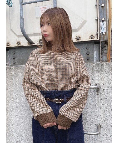 one way（ワンウェイ）の「チェックリブハイネック（Tシャツ/カットソー・レディース・ベージュ/ブラック/ライトブラウン/オレンジ/ブラック系その他/ブラウン系その他/レッド系その他/ダークブラウン・FREE）」の7枚目の写真