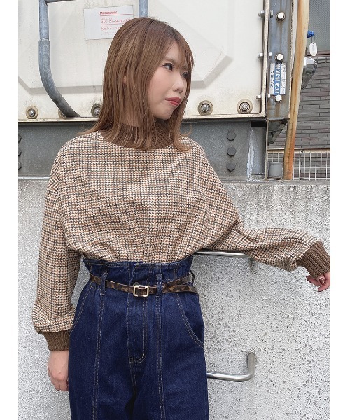 one way（ワンウェイ）の「チェックリブハイネック（Tシャツ/カットソー・レディース・ベージュ/ブラック/ライトブラウン/オレンジ/ブラック系その他/ブラウン系その他/レッド系その他/ダークブラウン・FREE）」の16枚目の写真