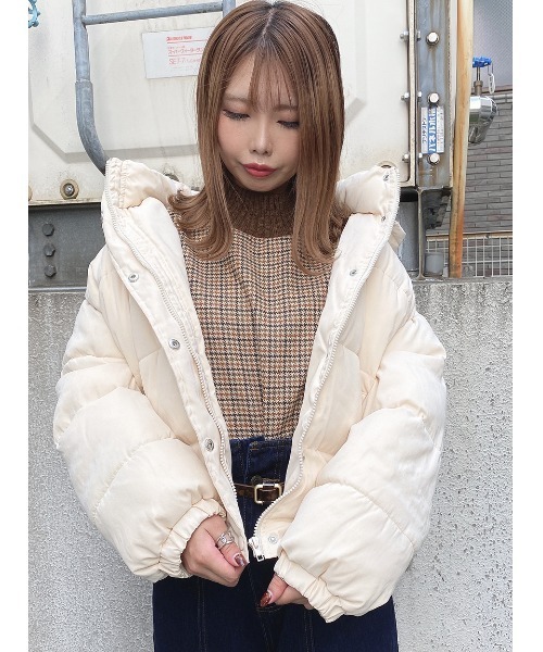 one way（ワンウェイ）の「チェックリブハイネック（Tシャツ/カットソー・レディース・ベージュ/ブラック/ライトブラウン/オレンジ/ブラック系その他/ブラウン系その他/レッド系その他/ダークブラウン・FREE）」の22枚目の写真