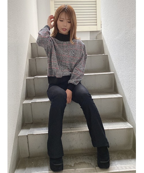 one way（ワンウェイ）の「チェックリブハイネック（Tシャツ/カットソー・レディース・ベージュ/ブラック/ライトブラウン/オレンジ/ブラック系その他/ブラウン系その他/レッド系その他/ダークブラウン・FREE）」の19枚目の写真