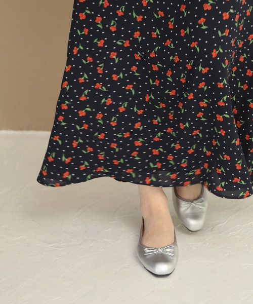 SESTO(セスト)の「ふわふわクッションやわらか素材スクエアトゥバレエシューズ(バレエシューズ・レディース・ブラック/ダークブラウン/パープル/シルバー/アイボリー/ゼブラ/グレイッシュベージュ・22.5cm/23.5cm/24.5cm/23.0cm/24.0cm/25.0cm/22.0cm)」の6枚目の写真