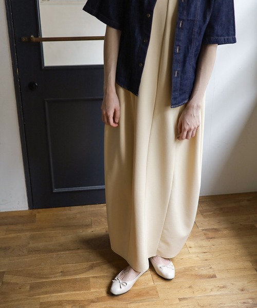 SESTO(セスト)の「ふわふわクッションやわらか素材スクエアトゥバレエシューズ(バレエシューズ・レディース・ブラック/ダークブラウン/パープル/シルバー/アイボリー/ゼブラ/グレイッシュベージュ・22.5cm/23.5cm/24.5cm/23.0cm/24.0cm/25.0cm/22.0cm)」の14枚目の写真