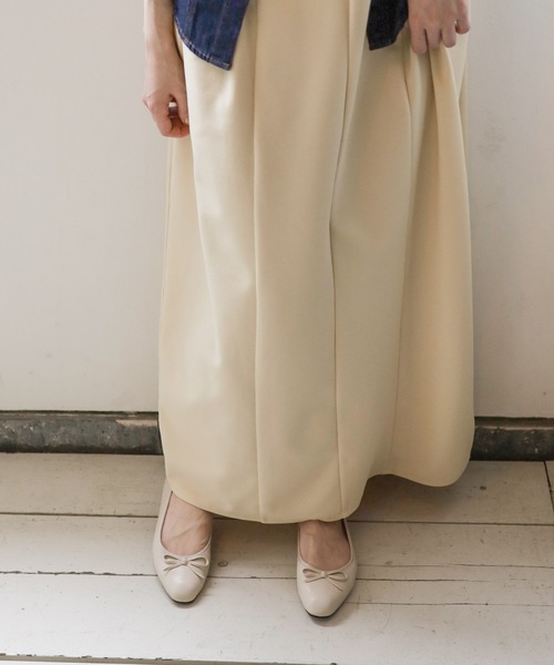 SESTO(セスト)の「ふわふわクッションやわらか素材スクエアトゥバレエシューズ(バレエシューズ・レディース・ブラック/ダークブラウン/パープル/シルバー/アイボリー/ゼブラ/グレイッシュベージュ・22.5cm/23.5cm/24.5cm/23.0cm/24.0cm/25.0cm/22.0cm)」の10枚目の写真