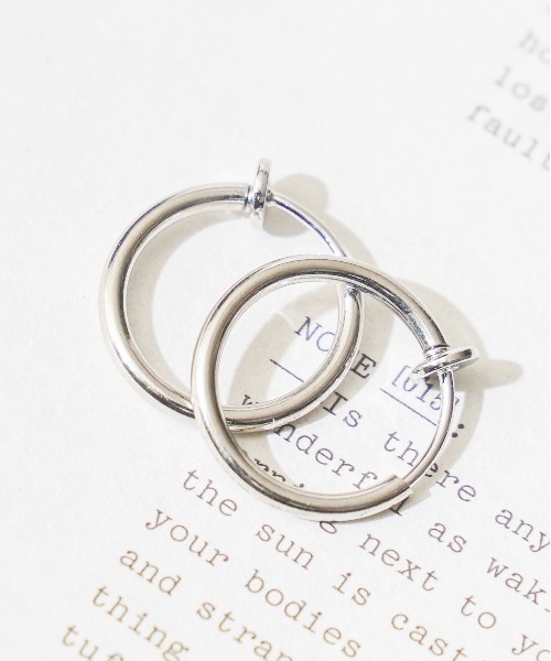 sunny branch(サニーブランチ)の「ブラス 15㎜フープイヤリング(イヤリング・レディース・シルバー/ブラック/スミクロ/ゴールド/ライトピンク/ラベンダー・FREE)」の5枚目の写真