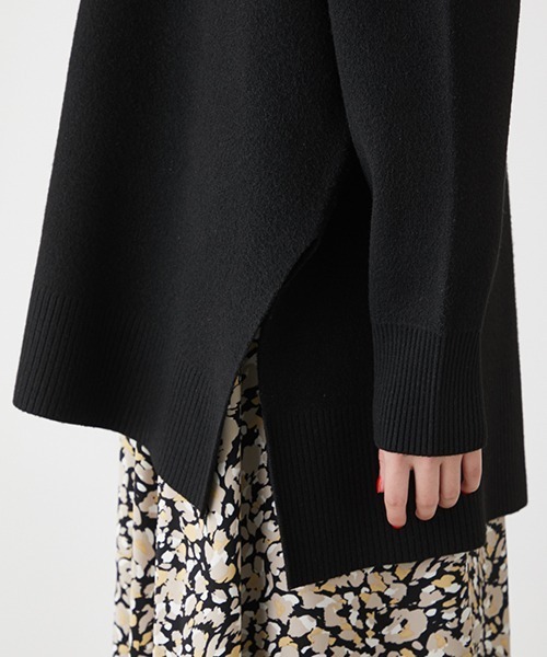 AZUL by moussy（アズールバイマウジー）の「SIDE SLIT KNIT HOODIE /サイドスリットニットフーディ（パーカー・レディース・ライトベージュ/ブラック/ブルー・SMALL/MEDIUM）」の21枚目の写真