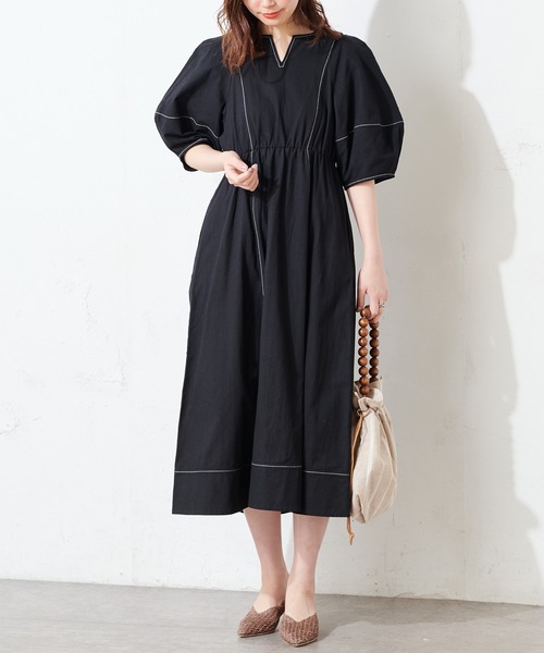 natural couture（ナチュラルクチュール）の「【WEB限定】ランタンスリーブワンピース（ワンピース・レディース・ブラック/オフホワイト/ベージュ/オレンジ・FREE/L）」の16枚目の写真