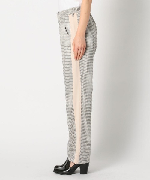 UNRELISH（アンレリッシュ）の「サイドラインチェックパンツ（その他パンツ・レディース・ベージュ/ピンクベージュ・MEDIUM）」の12枚目の写真