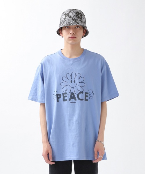 ISTKUNST(イストクンスト)の「ISTKUNST/PEACE FACE TEE 2940866(Tシャツ/カットソー・レディース・ライトブルー/ホワイト/ブラック・LARGE/MEDIUM)」の6枚目の写真