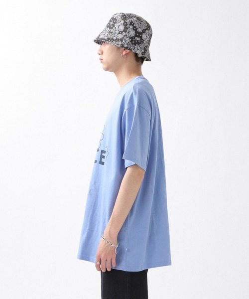 ISTKUNST(イストクンスト)の「ISTKUNST/PEACE FACE TEE 2940866(Tシャツ/カットソー・レディース・ライトブルー/ホワイト/ブラック・LARGE/MEDIUM)」の17枚目の写真