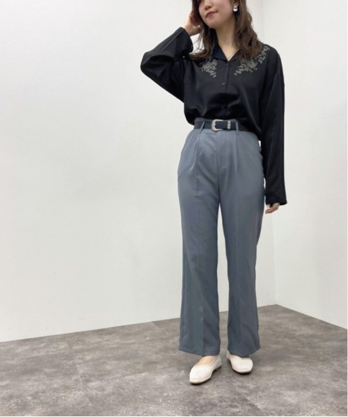 apres jour mignon(アプレジュールミニョン)の「刺繍開襟シャツ【ZOZOTOWN限定アイテム】(シャツ/ブラウス・レディース・ブラック/ブルー/グリーン/ダークブルー・X-LARGE/フリー)」の5枚目の写真