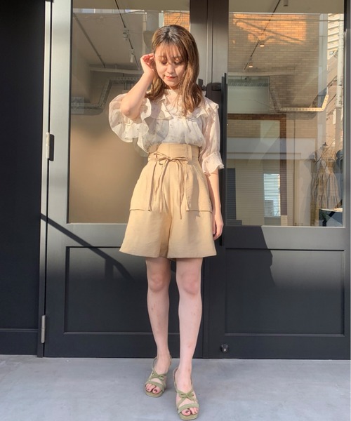 DEICY ベルフラワーシャインブラウス ME COUTURE（ミークチュール）の「ベルフラワーシャインブラウス