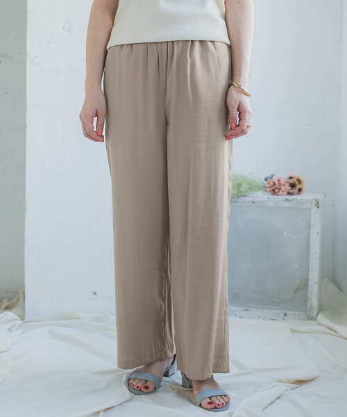 ITEMS URBANRESEARCH（アイテムズ アーバンリサーチ）の「ルーズワイドパンツ（その他パンツ・レディース・カーキ/ベージュ/チャコールグレー・FREE）」の14枚目の写真