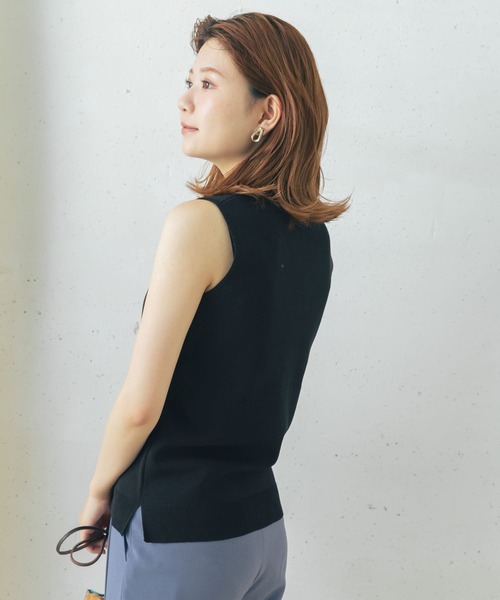 URBAN RESEARCH ROSSO WOMEN（アーバンリサーチ　ロッソ）の「ミラノリブノースリーブニット（ニット/セーター・レディース・ライトグレー/ブラック/パープル・FREE）」の14枚目の写真