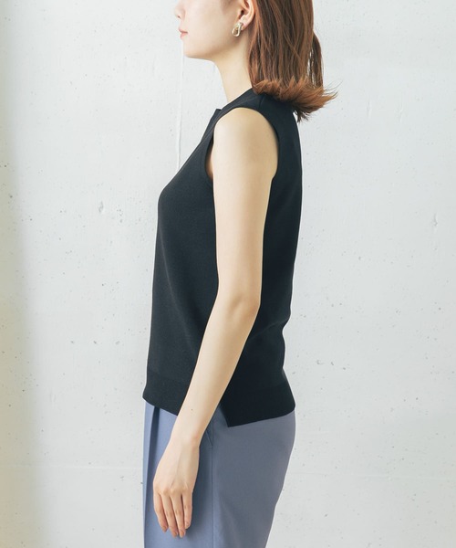 URBAN RESEARCH ROSSO WOMEN（アーバンリサーチ　ロッソ）の「ミラノリブノースリーブニット（ニット/セーター・レディース・ライトグレー/ブラック/パープル・FREE）」の18枚目の写真