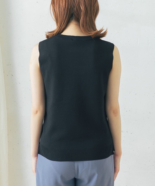 URBAN RESEARCH ROSSO WOMEN（アーバンリサーチ　ロッソ）の「ミラノリブノースリーブニット（ニット/セーター・レディース・ライトグレー/ブラック/パープル・FREE）」の19枚目の写真