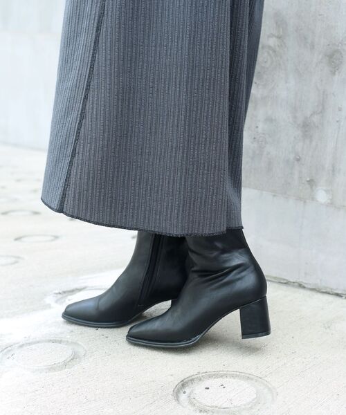 SHIPS（シップス）の「【WEB限定】ニュアンスカラーバリエーションブーツ◇（ブーツ・レディース・ライトブルー/ブラック/ベージュ/ブラウン/オフホワイト/ミント・80/70/60/55）」の20枚目の写真