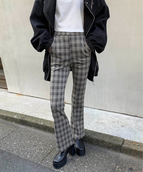 RASVOA（ラスボア）の「チェックカラーフレアパンツ（その他パンツ・レディース・ベージュ/ブラウン/グレー・FREE）」の13枚目の写真