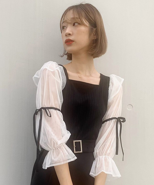 TITTY&CO.(ティティーアンドコー)の「ダブルパフチュールトップス(Tシャツ/カットソー・レディース・ブラック/ベージュ/ピンク・FREE)」の1枚目の写真