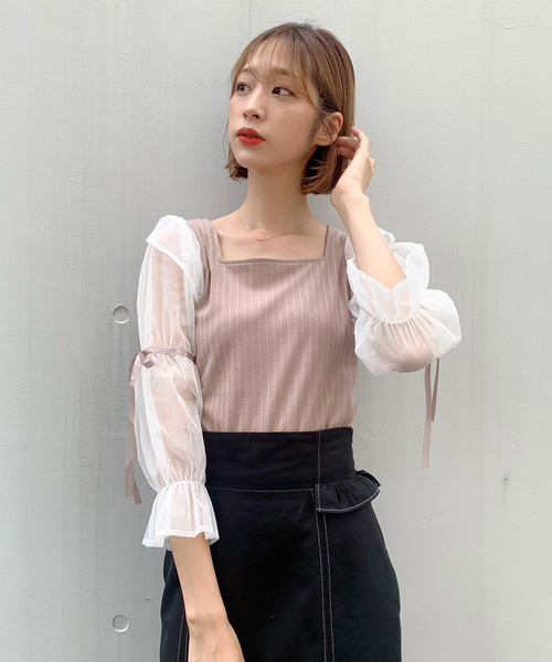 TITTY&CO.(ティティーアンドコー)の「ダブルパフチュールトップス(Tシャツ/カットソー・レディース・ブラック/ベージュ/ピンク・FREE)」の7枚目の写真