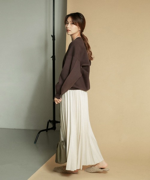 KBF（ケイビーエフ）の「スエードプリーツスカート（スカート・レディース・チャコールグレー/ブルー/アイボリー・ONE）」の16枚目の写真