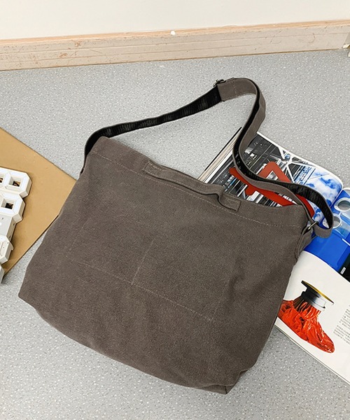 aimoha(アイモハ)の「大容量でビッグキャンバストートバッグ(カエル付き)(トートバッグ・レディース・ブラック/チョコ・FREE)」の15枚目の写真