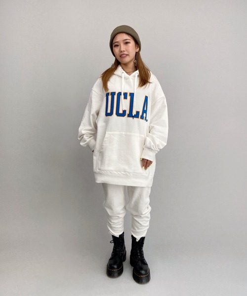 UCLA(ユーシーエルエー)の「ANTIBAL/アンティバル UCLA/ユーシーエルエー ビッグシルエット カレッジロゴパーカー/セットアップ対応 214AN2PK029(パーカー・レディース・ホワイト/ネイビー/グレー・FREE)」の8枚目の写真