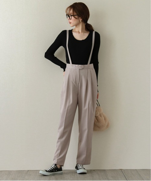 SUGAR BISKET（シュガービスケット）の「サスペンダー付きセンタープレステーパードパンツ（その他パンツ・レディース・ブラック/ダークグレー/ライトグレー/ブラウン・M/L）」の6枚目の写真