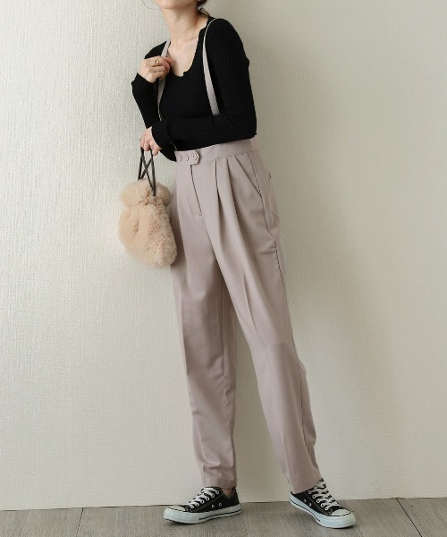 SUGAR BISKET（シュガービスケット）の「サスペンダー付きセンタープレステーパードパンツ（その他パンツ・レディース・ブラック/ダークグレー/ライトグレー/ブラウン・M/L）」の11枚目の写真