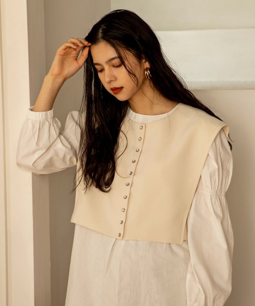 ReNorm（リノーム）の「ピンタックシャーリングスリーブブラウス（シャツ/ブラウス・レディース・グレイッシュベージュ/オフホワイト/グリーン・フリー）」の13枚目の写真