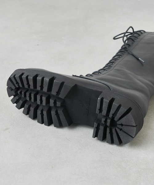 Chico（チコ）の「レースアップボリュームロングブーツ（ブーツ・レディース・ブラック/ライトベージュ・LARGE/SMALL/MEDIUM）」の14枚目の写真