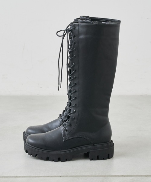 Chico（チコ）の「レースアップボリュームロングブーツ（ブーツ・レディース・ブラック/ライトベージュ・LARGE/SMALL/MEDIUM）」の9枚目の写真