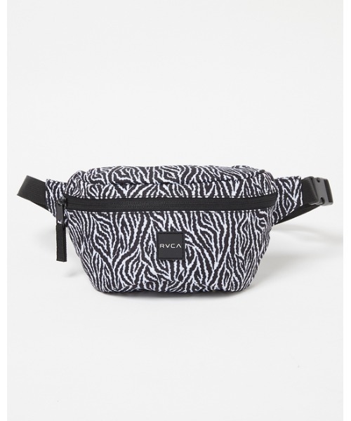 RVCA（ルーカ）の「RVCA メンズ  RVCA WAIST PACK II バッグ【2021年秋冬モデル】/ルーカボディバッグ・ウエストポーチ（ボディバッグ/ウエストポーチ・メンズ・カモフラージュ/ブラック×ホワイト/ブラック/マルチ・FREE）」の6枚目の写真