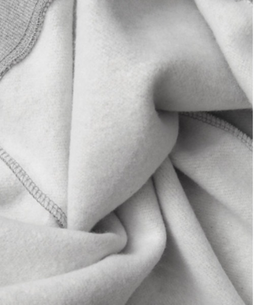 MAHAGRID（マハグリッド）の「【mahagrid】THIRD LOGO CREWNECK / マハグリッド サード ロゴ クルーネック 裏起毛（スウェット・メンズ・ネイビー/グレー/アイボリー/チャコールグレー/パープル/ブラック/ライトグリーン・SMALL/MEDIUM/LARGE/X-LARGE）」の22枚目の写真