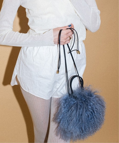 arron（アローン）の「【arron/アローン】別注ファーバッグ（ショルダーバッグ・レディース・ピンク/ブルー系その他・FREE）」の2枚目の写真