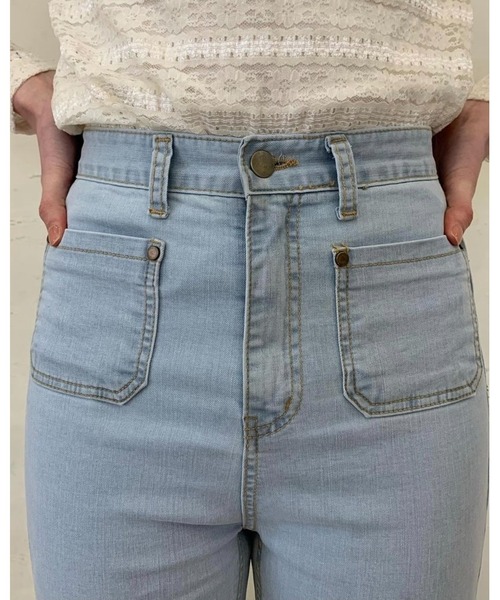 epine ハイウエストフィットベルジーンズ　ホワイト épine high-waist fit bell jeans white | épine