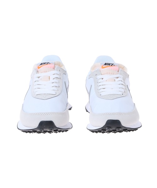 NIKE(ナイキ)の「NIKE WMNS WAFFLE TRAINER 2 DA8291-101(スニーカー・レディース・ホワイト・23㎝/24.5㎝/25㎝/24㎝/23.5㎝)」の7枚目の写真