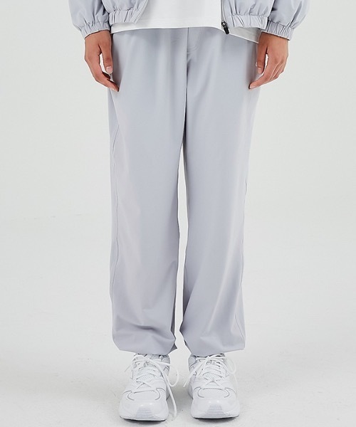 crump（クランプ）の「【crump 】コンポータブル バンディングナイロンジョガーパンツ（その他パンツ・レディース・ブラック/グレー・LARGE/MEDIUM/X-LARGE）」の8枚目の写真
