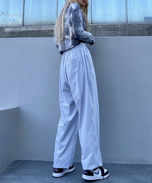 crump（クランプ）の「【crump 】コンポータブル バンディングナイロンジョガーパンツ（その他パンツ・レディース・ブラック/グレー・LARGE/MEDIUM/X-LARGE）」の11枚目の写真