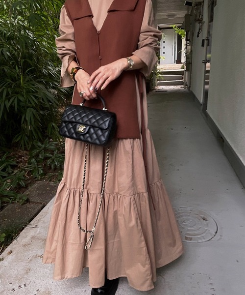 COLLARKNITVESTWITHDRESS