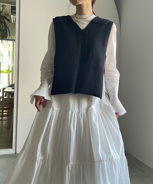 COLLARKNITVESTWITHDRESS