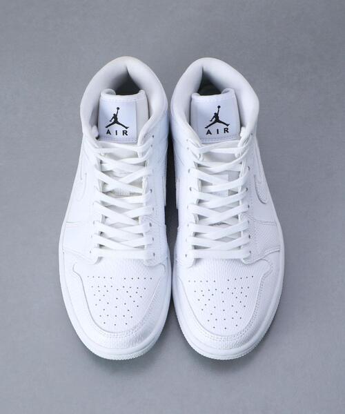H　BEAUTY&YOUTH UNITED ARROWS（エイチビューティーアンドユースユナイテッドアローズ）の「＜NIKE＞WOMEN'S AIR JORDAN1 MID/スニーカー.（スニーカー・レディース・ホワイト・24.5cm/24cm/25.5cm/23.5cm/25cm/23cm）」の3枚目の写真