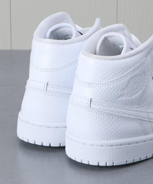 H　BEAUTY&YOUTH UNITED ARROWS（エイチビューティーアンドユースユナイテッドアローズ）の「＜NIKE＞WOMEN'S AIR JORDAN1 MID/スニーカー.（スニーカー・レディース・ホワイト・24.5cm/24cm/25.5cm/23.5cm/25cm/23cm）」の7枚目の写真