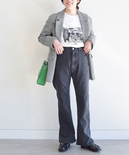 Ray BEAMS（レイビームス）の「Ray BEAMS / カーブ ステッチ ブラック デニム パンツ（デニムパンツ・レディース・ブラック・1/0）」の5枚目の写真